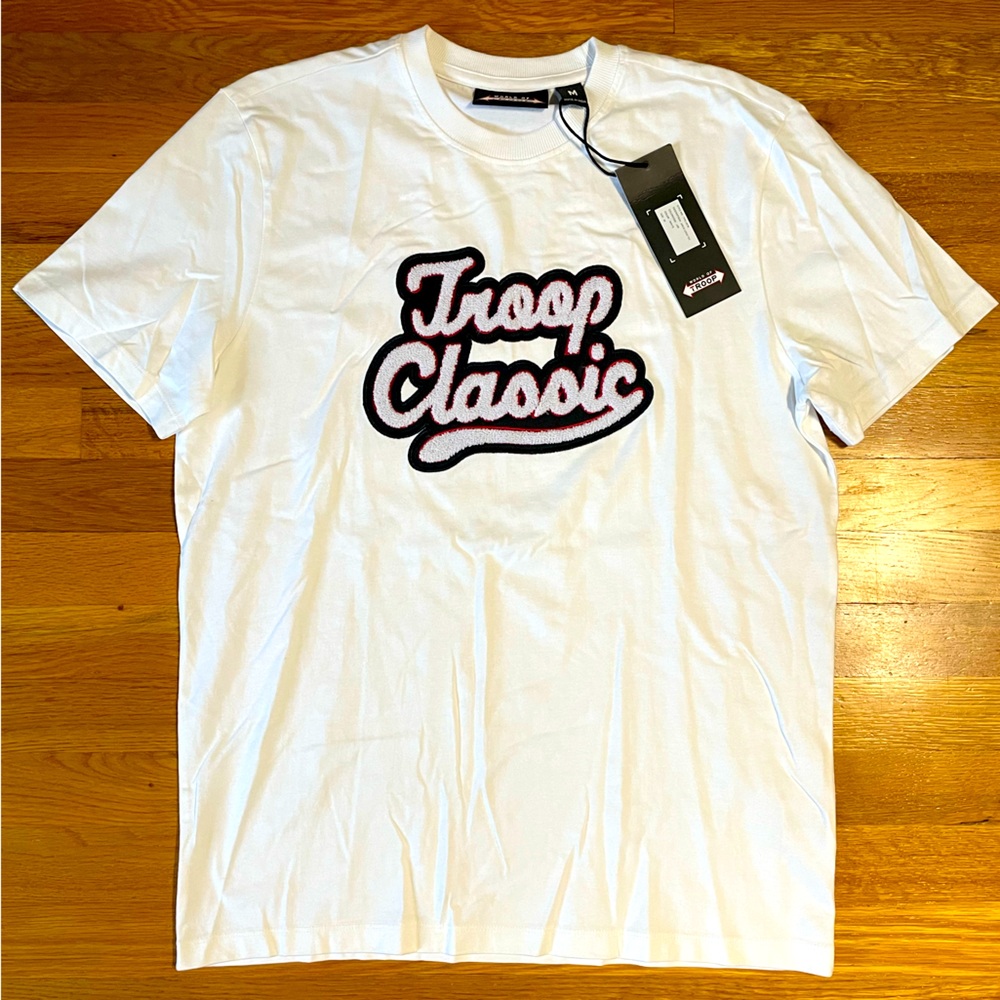 Troop Classic arch embroidered logo tee